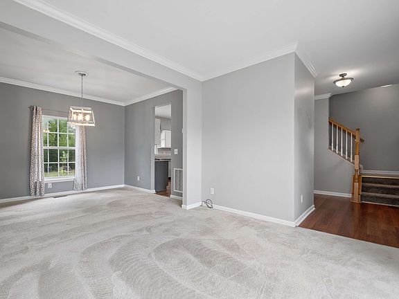 5th image of 3254 Nolen Ln