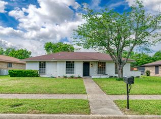 713 Donlee Rd, Lancaster, TX 75134