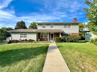 1114 W 25th St, Lawrence, KS 66046