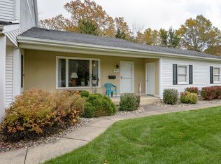 10071 Pepperell Ct, Portage, MI 49024