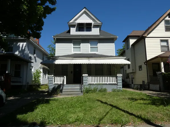 2055 W 87th St, Cleveland, OH 44102