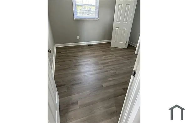 Building Photo - 5615 Wiggins Dr