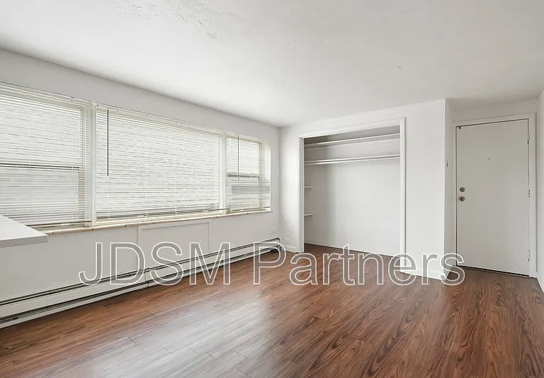 80 S Washington St #4 — Photo 7