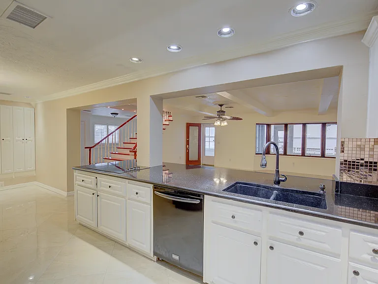 31 Freshwater Dr — Photo 29