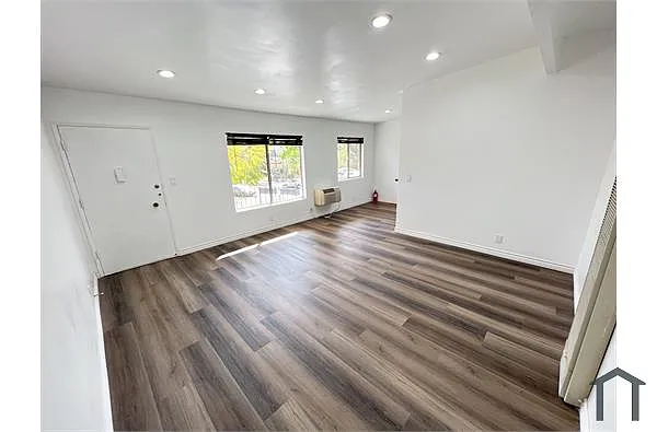 Building Photo - 5550 Denny Ave #202