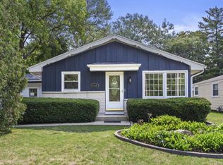 6950 N 46th St, Milwaukee, WI 53223