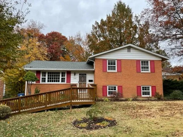 7616 Edmonston Rd, College Park, MD 20740