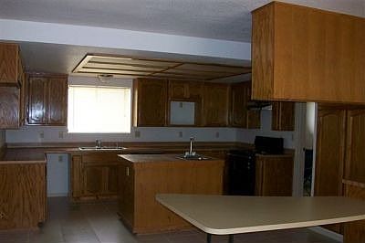 2nd image of 19901 Mesa Dr