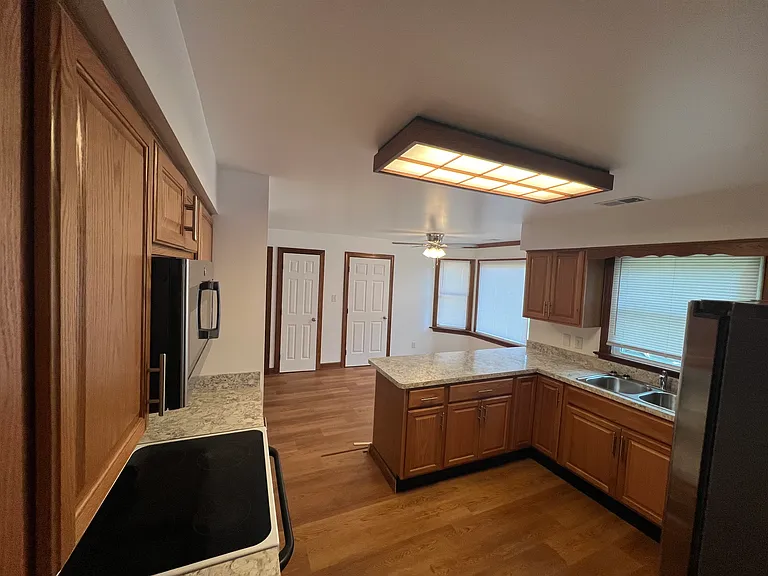 412 Shadowlake Dr — Photo 12