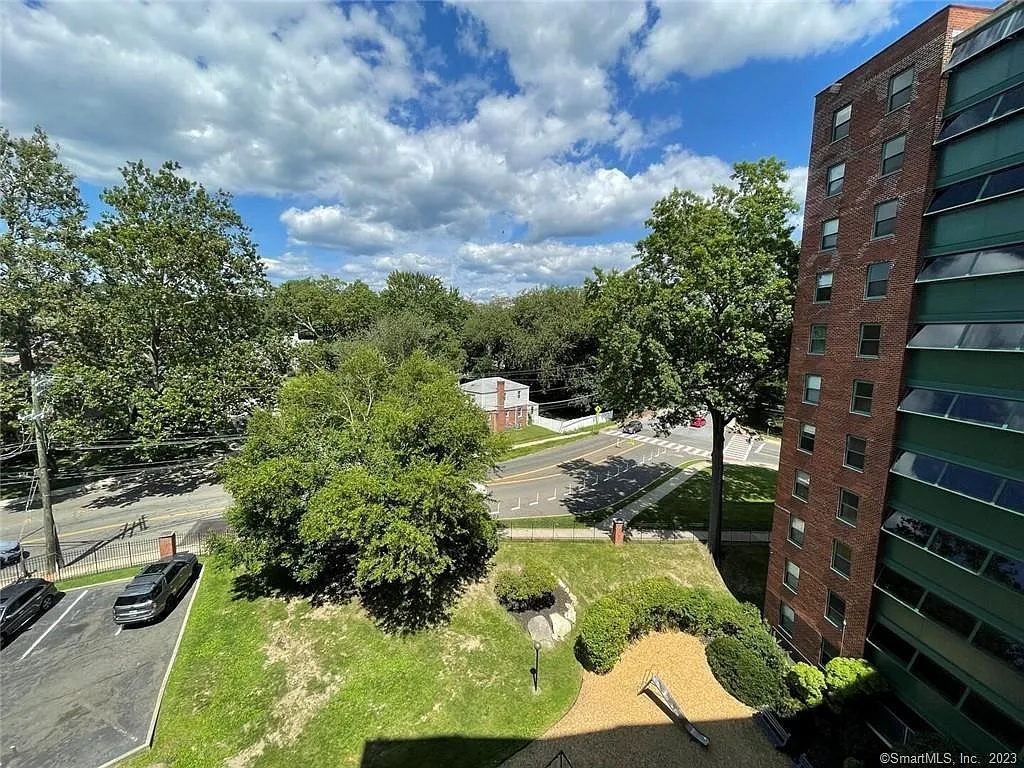 Building Photo - 97 Morgan St #5I