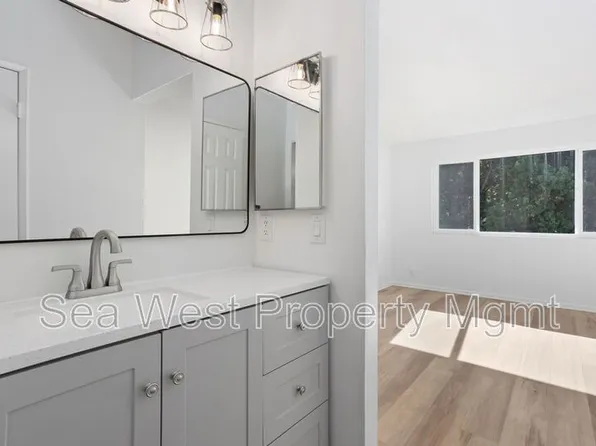 820 Encinitas Blvd APT 202, Encinitas, CA 92024