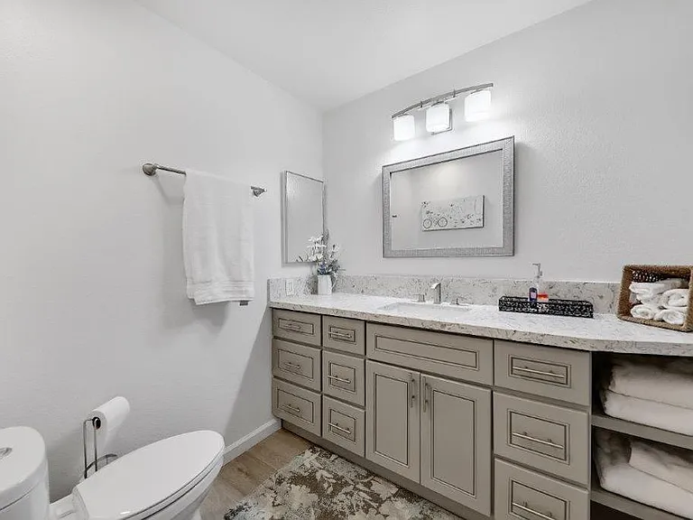 74 Avenida Las Palmas — Photo 14