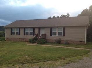 75 Walnut Ridge Rd, Troutville, VA 24175