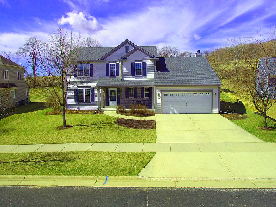 1st image of 806 Belmont Dr