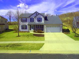 806 Belmont Dr, Watertown, WI 53094