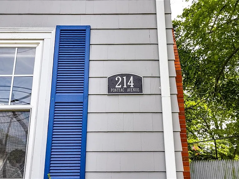 214 Pontiac Ave #2 — Photo 4
