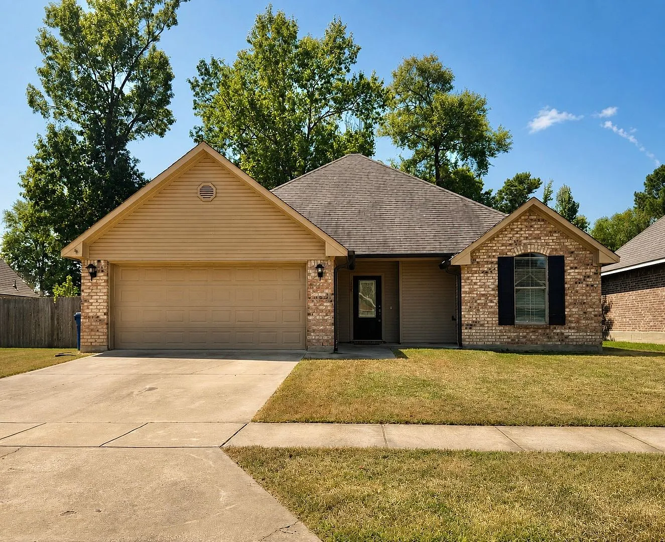 Haughton Home! — Photo 1