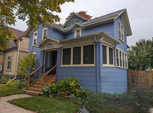 910 N McLellan St, Bay City, MI 48708