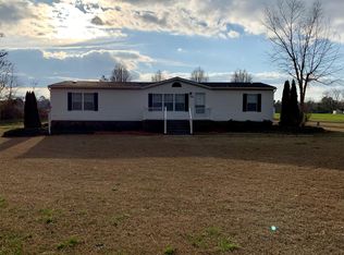 2142 Hockaday Rd, Four Oaks, NC 27524