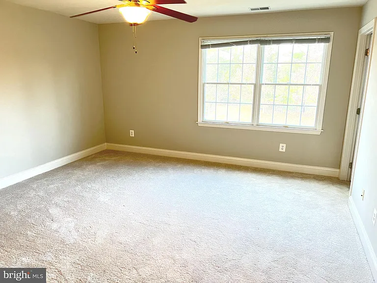 5920 Interlachen Ct — Photo 22