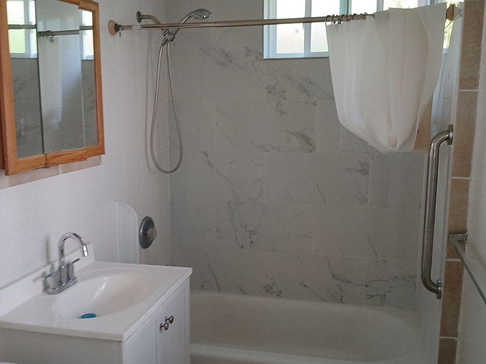 1st image of 1952 Junipero Ave #2