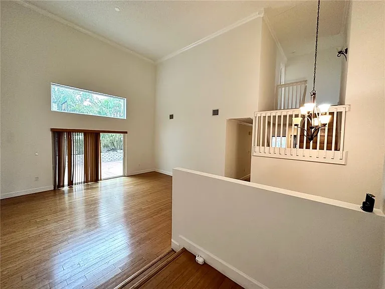 12624 NW 11th Ct — Photo 5