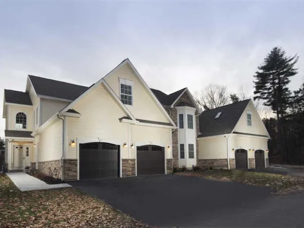 50 Anthony Dr, Ballston Spa, NY 12020