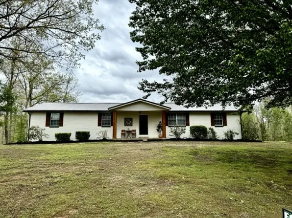 446 Gregson Pl, Waverly, TN 37185