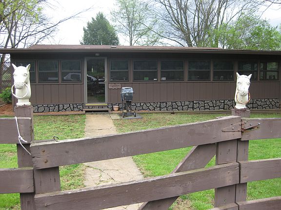 3rd image of 6115 Martel Rd. Lenoir City Tn 37772