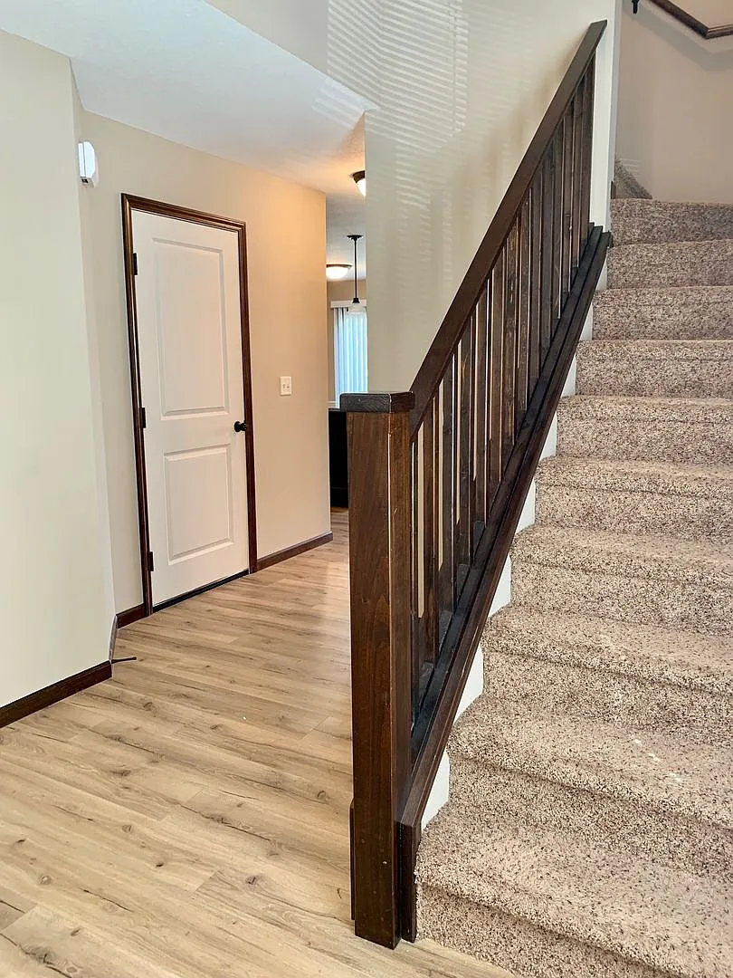 Luxury Townhomes — Photo 3
