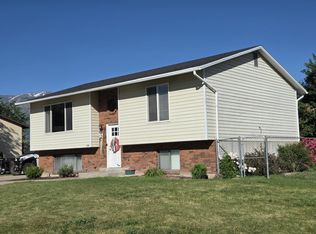 230 E 800 S, Layton, UT 84041