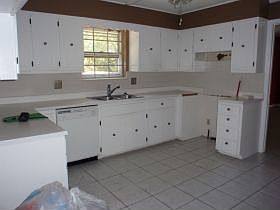 4th image of 4670 Brockland Dr