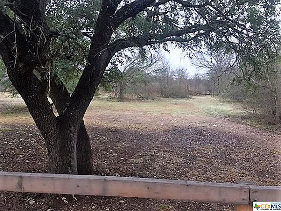 2nd image of 1501 County Road 269
