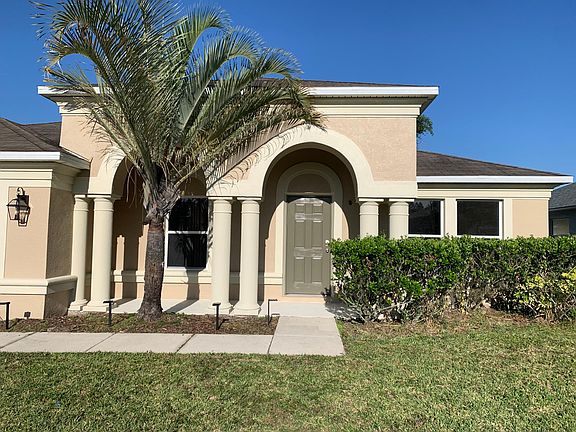 2nd image of 4428 Starlight Pointe Dr