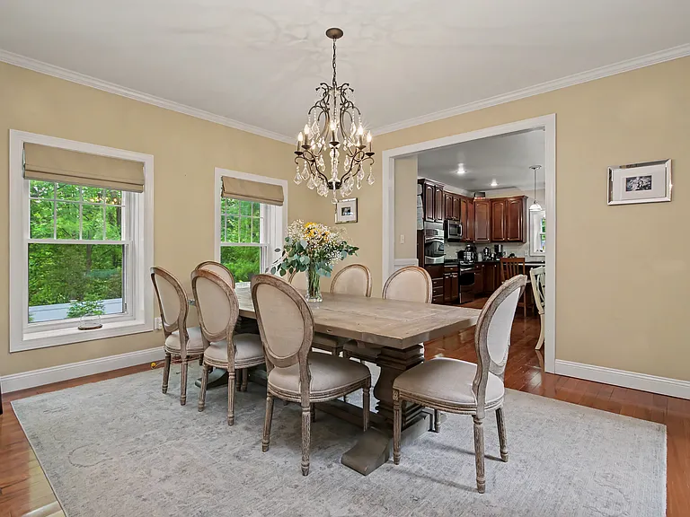 11 Maple Dr — Photo 15