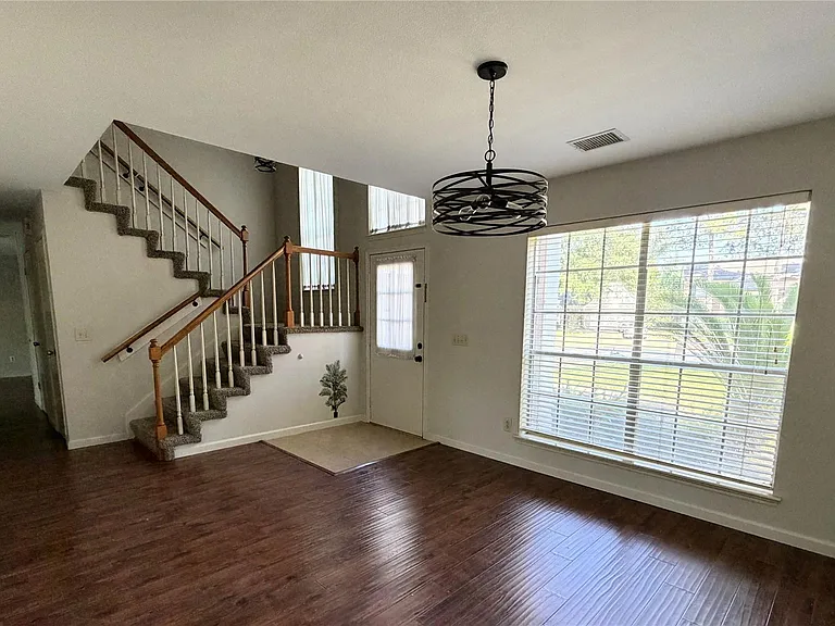 7771 Springville Dr — Photo 3