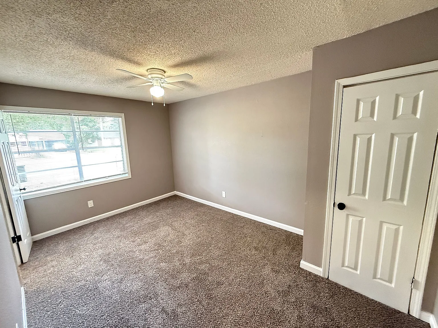 4232 Knight Arnold Rd — Photo 3