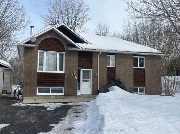 1115 Des Cerisiers St, Clarence Rockland, ON K4K 1K9