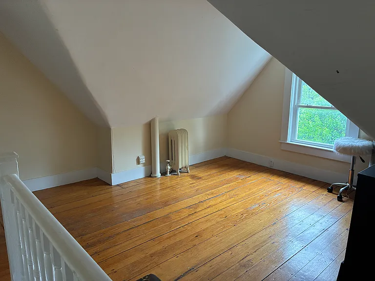 49 Bennett St #2 — Photo 10