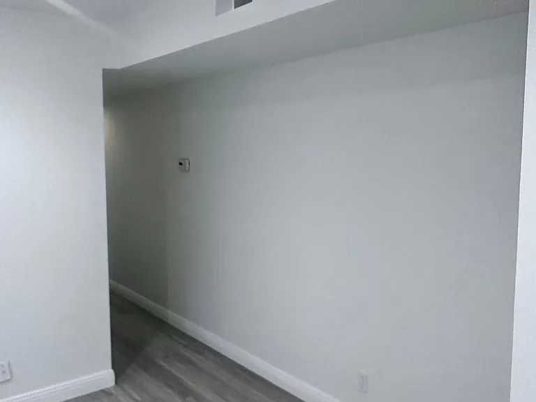 Tyb - 1120 Douglas Av. — Photo 4