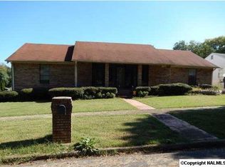 912 Sterling Blvd, Sheffield, AL 35660