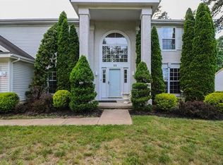 32 Cedar Grove Dr, Sicklerville, NJ 08081