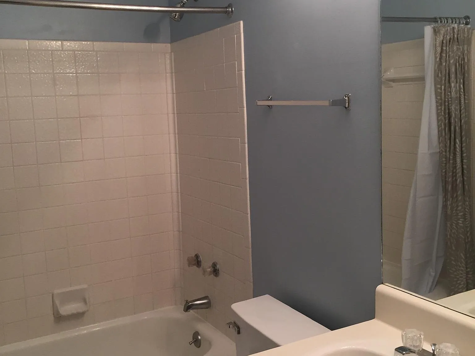 2 bed, 2.5 bath, 1100 sqft, $700 — Photo 4
