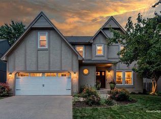 11208 W 117th St, Overland Park, KS 66210