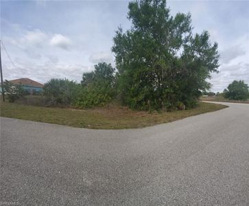 2415 Carlton Ave N, Lehigh Acres, FL, 33971