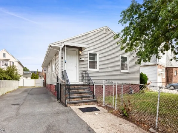 807 Canton St, Elizabeth City, NJ 07202