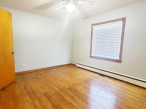 4th image of 9559 S Yates Blvd