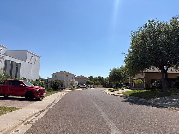 4th image of 210 Starling Creek Loop