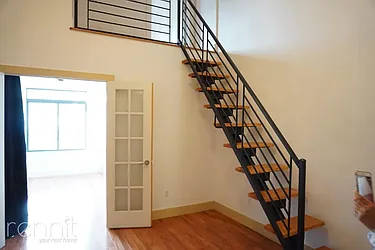 Rented by Rennit Inc.