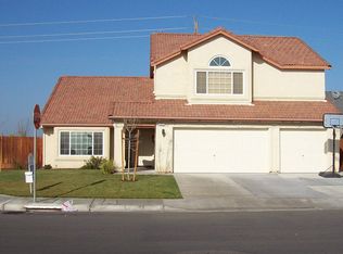 1001 Chenin Blanc St, Los Banos, CA 93635